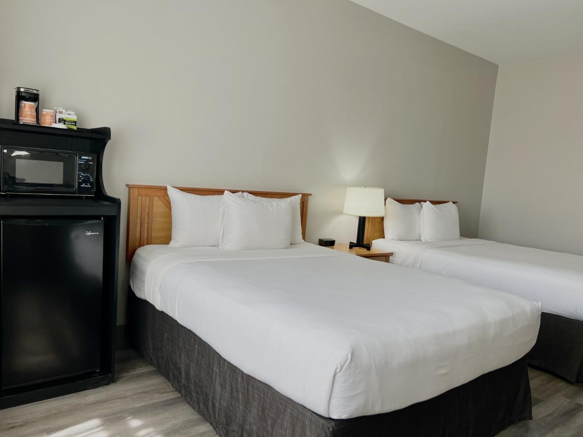 Country & By Radisson, Airport, Az 3*