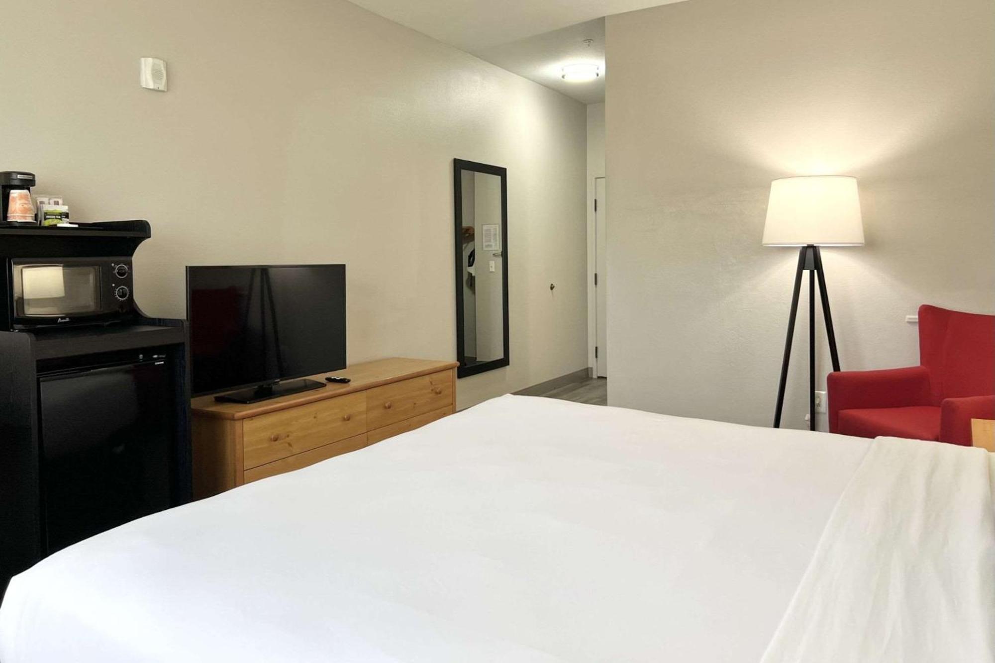 Hotel Country & By Radisson, Airport, Az Tucson