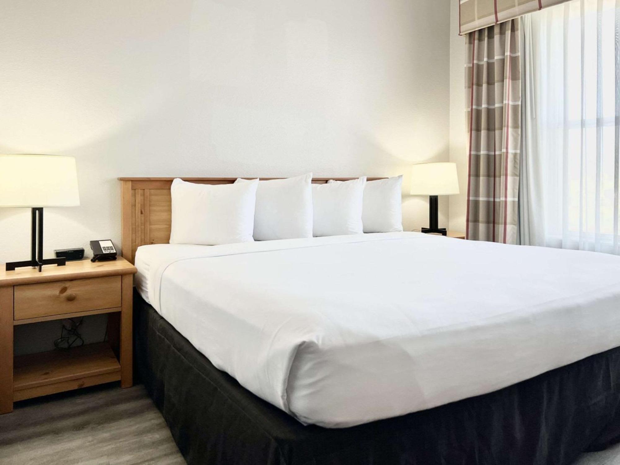 Hotel Country & By Radisson, Airport, Az