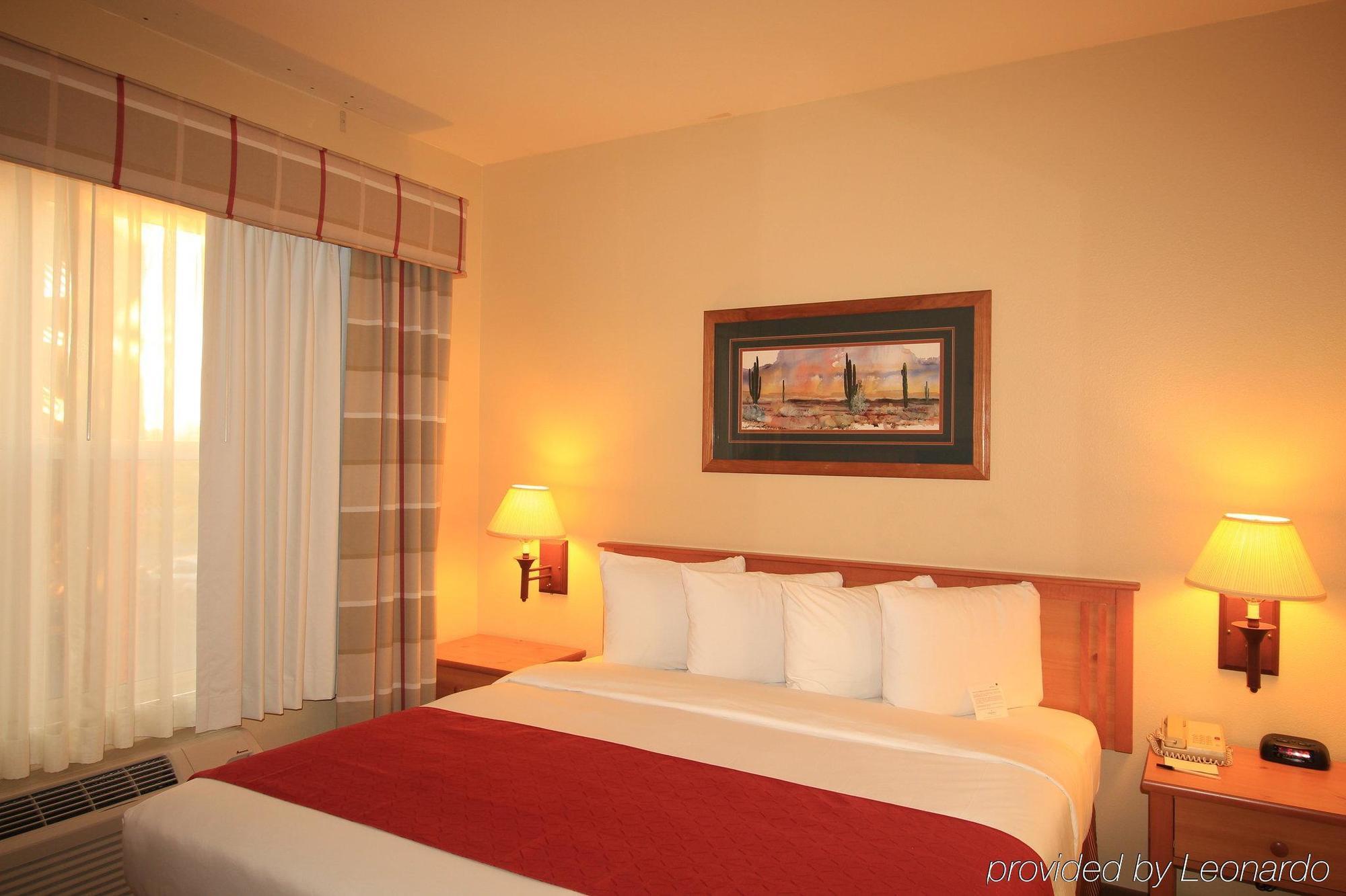 Country & By Radisson, Airport, Az Hotel Tucson